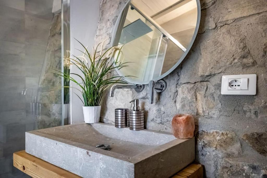 Luxury Limonaia With Jacuzzi Near Florence San Jacopo al Girone Ngoại thất bức ảnh
